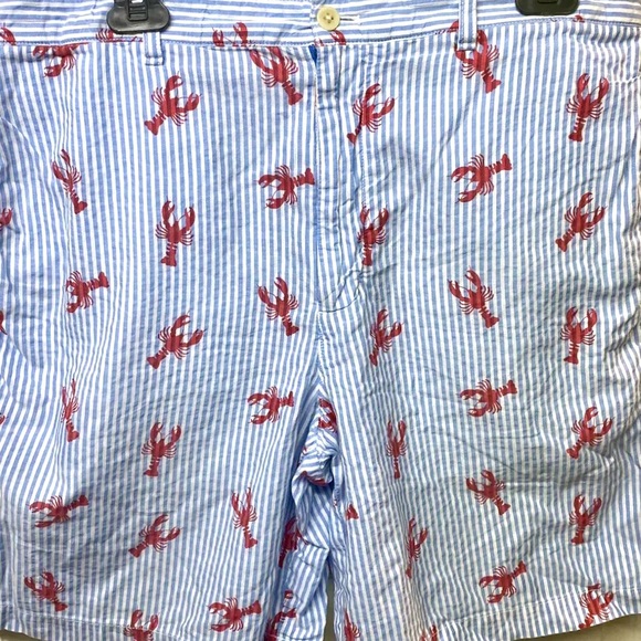 Vineyard Vines Other - Vineyard Vines Men’s Blue White Stripe Shorts w Printed Lobsters 36”W